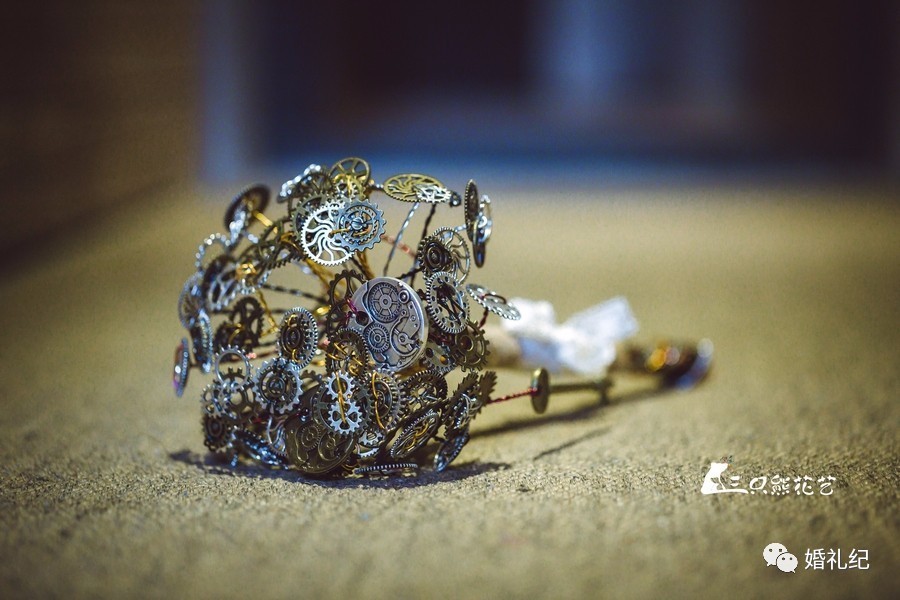 巴洛克复古黑色奢华皇冠新娘头饰,皇冠新娘头饰2022款白纱珍珠