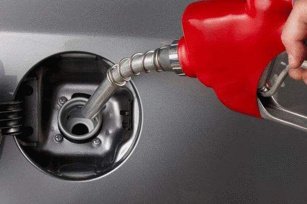 打开油箱盖有气声影响正常行驶吗,开油箱盖有出气的声音是什么原因