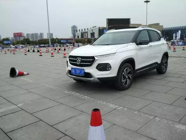 自在如风的少年上热门,宝骏510手动舒适版跑高速