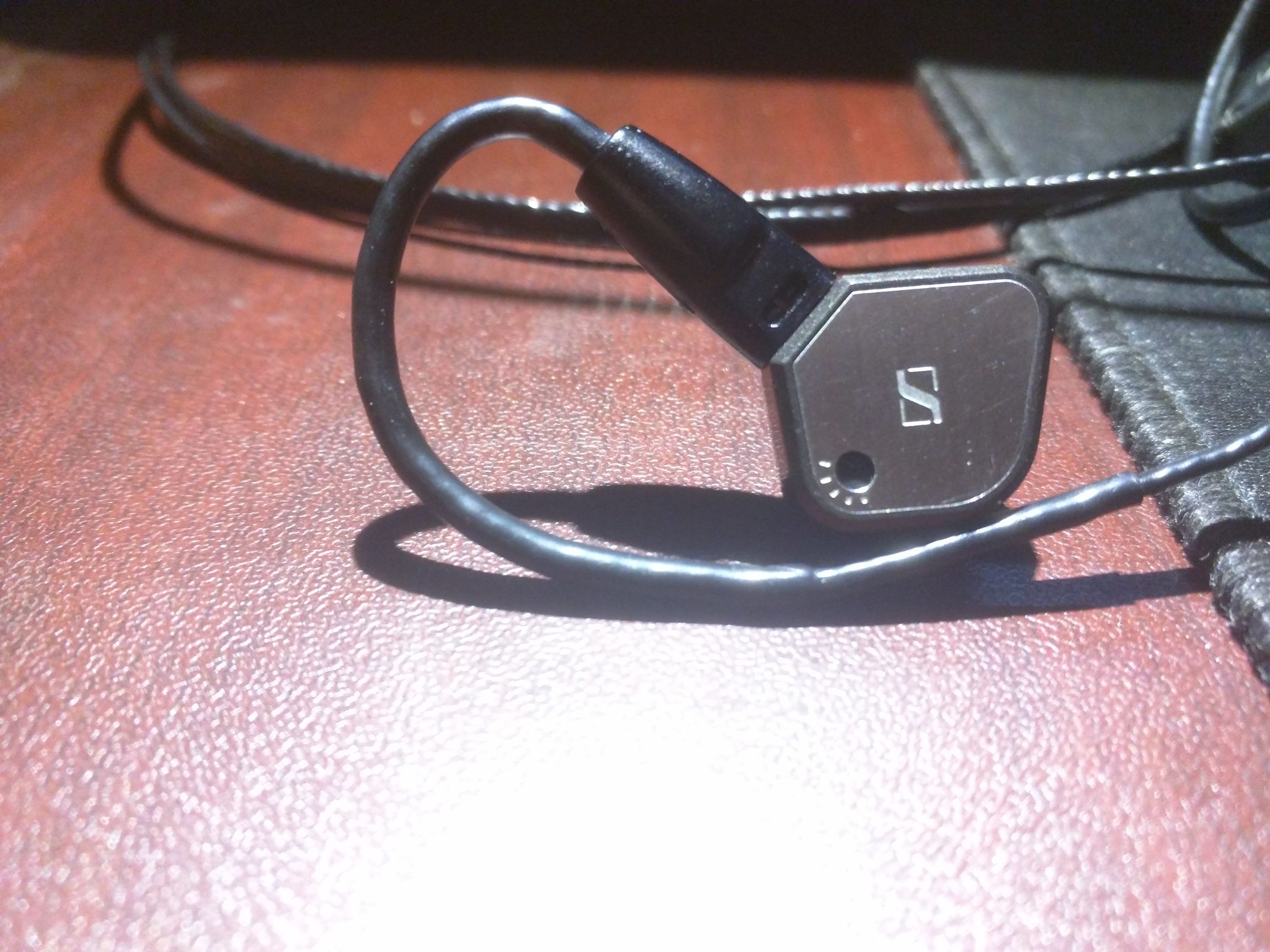 复刻版ie800怎么样 (真假ie80音质差别)