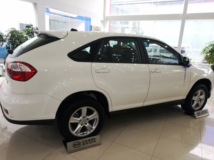 比亚迪s6现在价格多少,2012年的比亚迪s6自动挡2.4多少钱