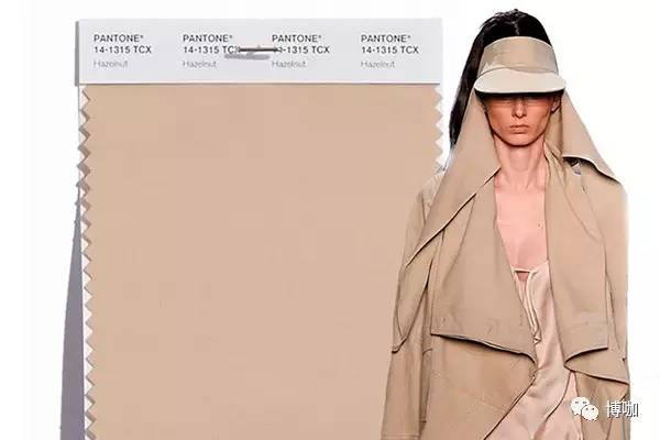 2020年服装10大流行色,2020服装行业流行四大元素