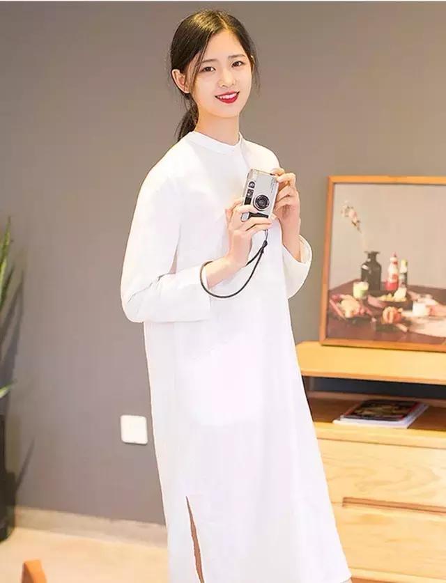 学生党春秋搭配分享,学生党学穿搭博主推荐