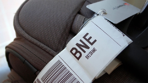 真实的搬运工骗局,机场搬运工上班真实感受