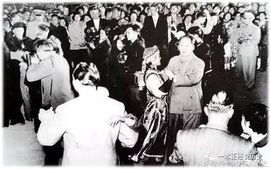 迪斯科舞厅:曾经风靡全国的社交场所,你对此有记忆吗?