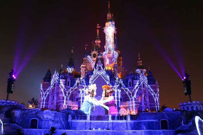 上海迪士尼乐园2天一夜游玩攻略,上海迪士尼2天游玩攻略