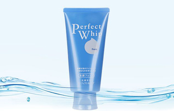 六款大热的洁面产品十天评测实录,洁面产品到底该怎么选