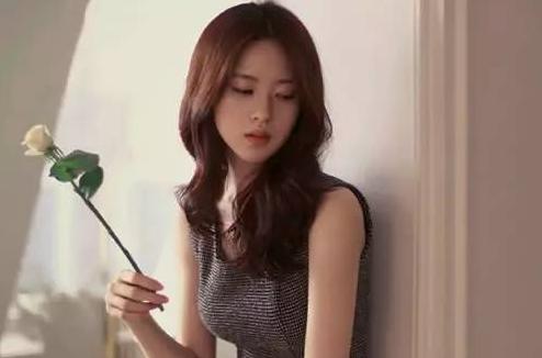 哄女友开心的小点子,哄女人开心最实用笑话