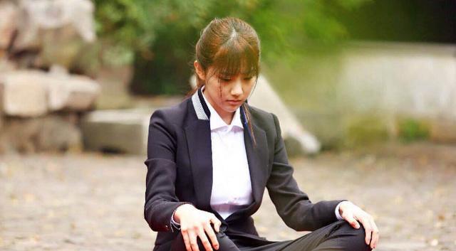 哄女友开心的小点子,哄女人开心最实用笑话