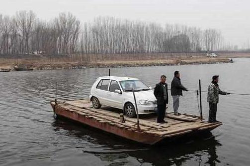 Panda妹良心吐槽：太残忍！竟用兔兔遮车牌