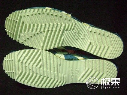 你从不注意的鞋底花纹，却成了乔丹科比封神的“秘密”