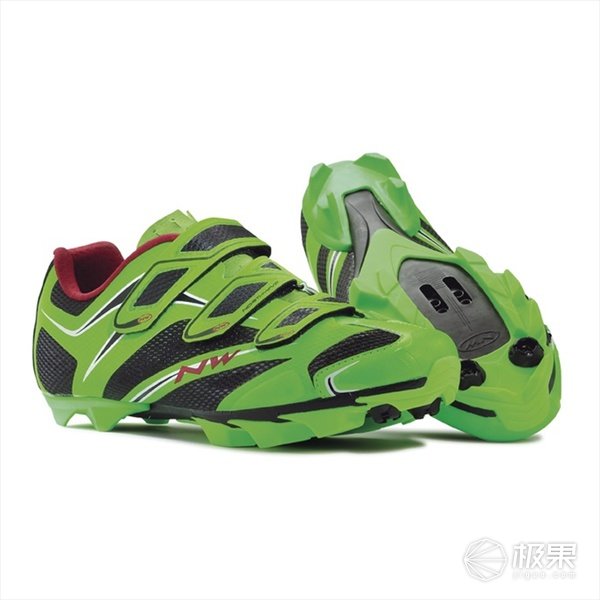 你从不注意的鞋底花纹，却成了乔丹科比封神的“秘密”