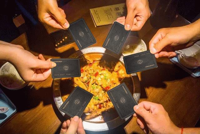 平顶山这几家连团购都不上的餐厅，拿着神秘黑卡，竟然能打5折！