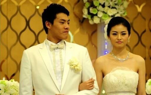 国足太太团女友,武磊有多爱国足