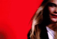 见物｜你的肉丝已上线，并祝你节日快乐