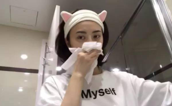 昕美妆｜甜这么会洗脸也要来请教大家护肤心得了？（附景甜同款护肤品LIST）