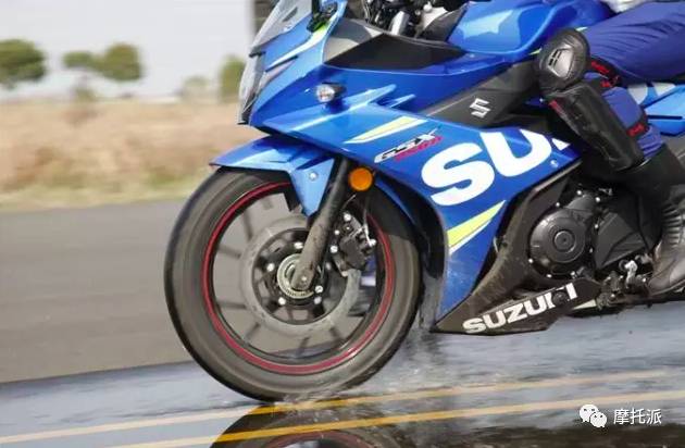 铃木gsx250abs和不带abs的区别,豪爵铃木gsx250有abs吗