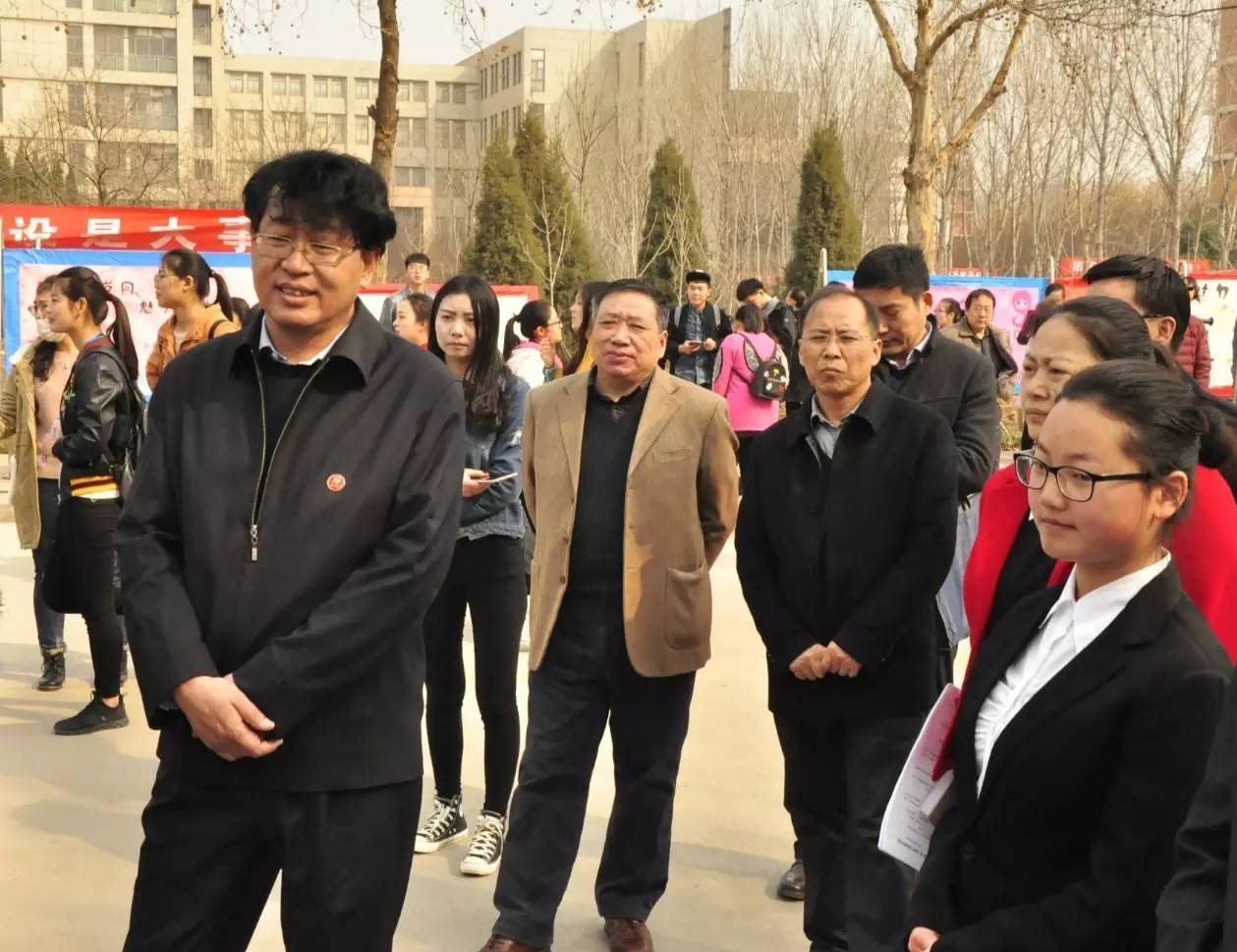 挑战杯全国大学生课外科技作品赛,挑战杯大学生课外学术科技大赛ppt