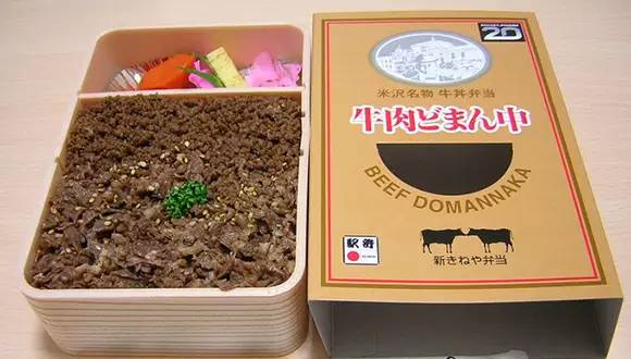 看了日本的火车餐食,你可能感觉吃了假的高铁盒饭