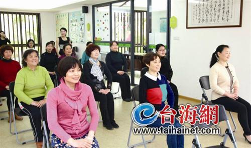 文明礼仪教育月启动仪式,文明礼仪宣传月