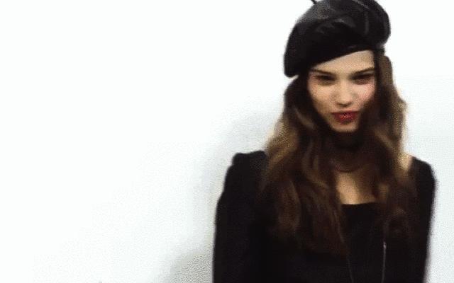 2017dior秋冬秀场,dior2003秋冬秀场