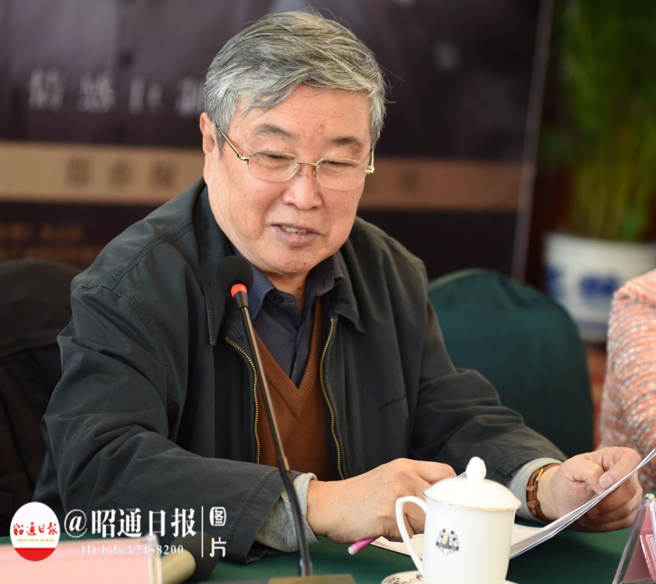 涓撳鐐硅瘎褰辫,褰辫鐐硅瘎澶у挅