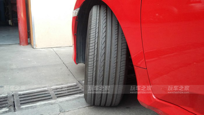 十代思域绞牙避震效果图,思域鱼眼塔顶