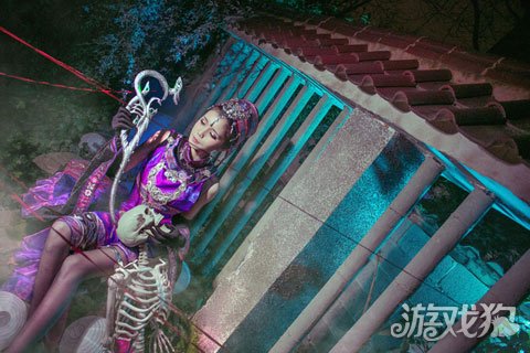 剑网三毒姐cos点赞最多的视频,剑网三破虏毒姐cos