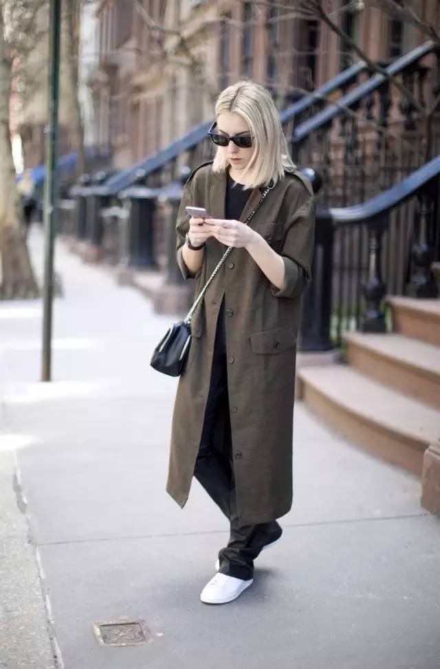 长风衣和短风衣穿搭对比,长风衣外套搭配