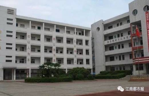 牛气!吉安这4所学校竟然与清华大学一起光荣上榜!有你的母校吗?