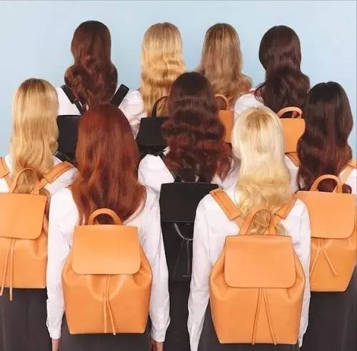 又便宜又大空间实用的双肩包,几百左右好看的大牌双肩包