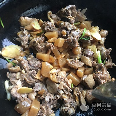 酸萝卜老鸭汤煲做法,酸萝卜老鸭汤料包