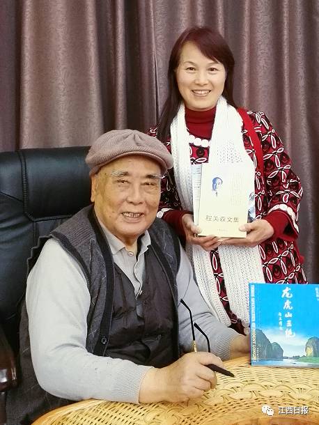 身边的朗读者！江西87岁老人如何与书擦出23次火花……