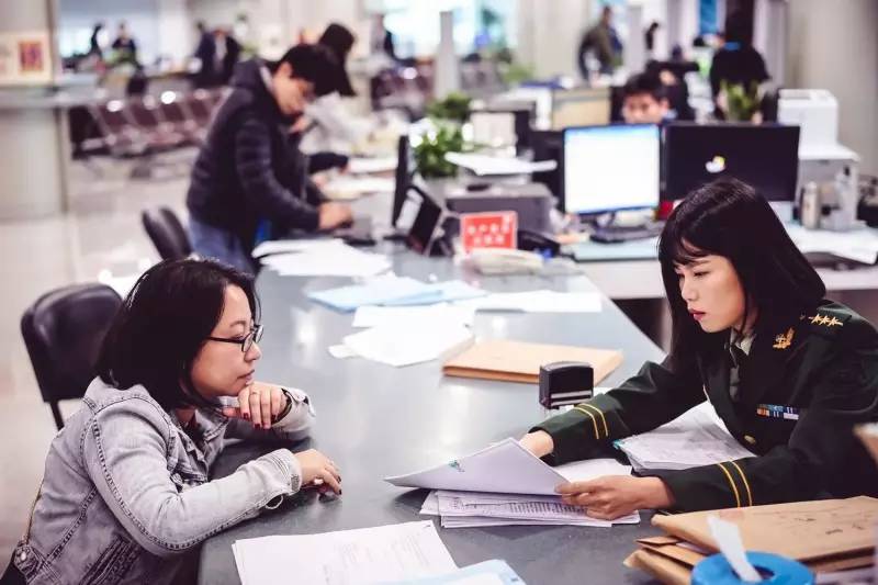 3.15丨我想，我可能遇到了一群“假”的消防员