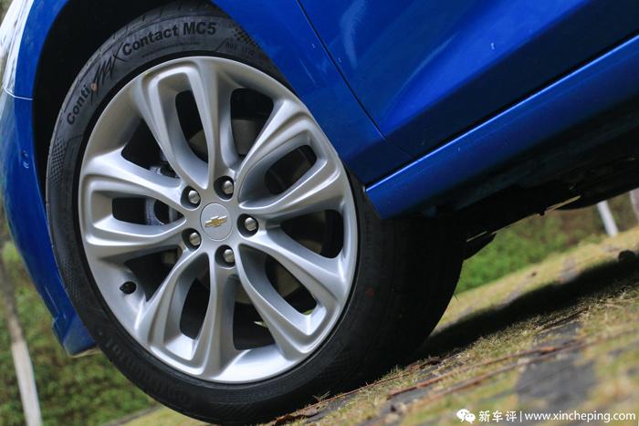 科鲁兹两厢车试驾体验,雪佛兰科鲁兹两厢试驾