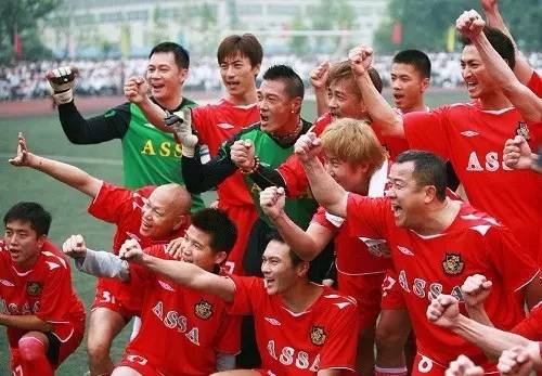 大咖来了｜4月29日，谭校长要率香港明星足球队到西昌踢馆啦！