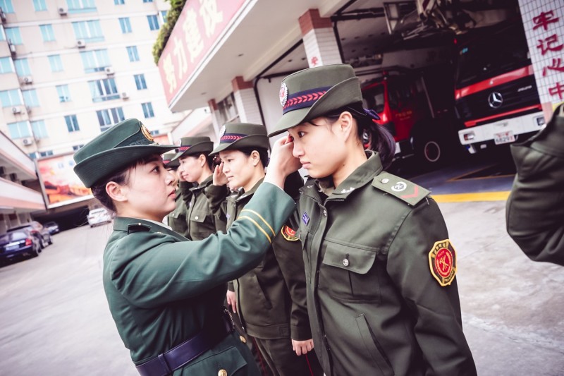 3.15丨我想，我可能遇到了一群“假”的消防员