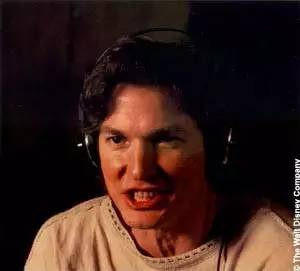 用生命打造传世爱情，37个梗讲述《美女与野兽》诞生记