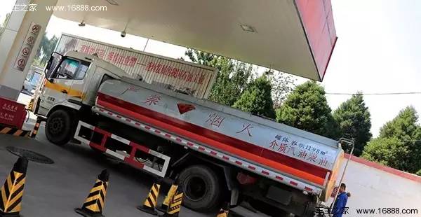 95号汽油比92号汽油燃烧好吗,95号汽油车用92号有哪些危害