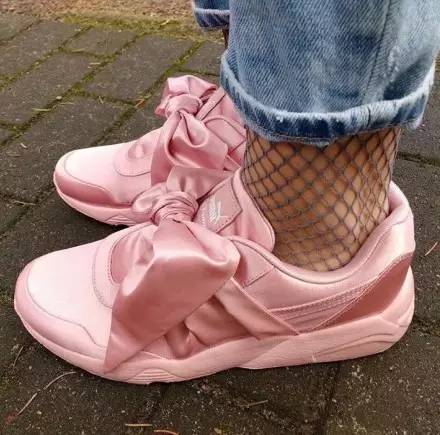 小白鞋过时了吗,清新马卡龙系小白鞋