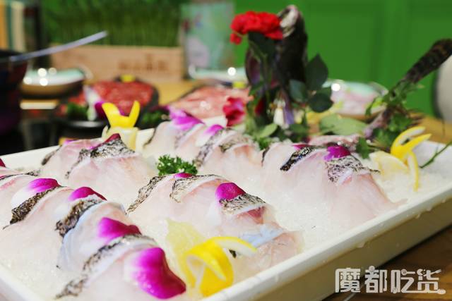 前方高能！魔都首家生态火锅店，在阳光房里吃出今年流行色~