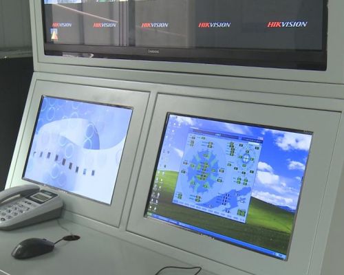 地铁双流广场站这东西价值6000多万，就这样被盯死了~