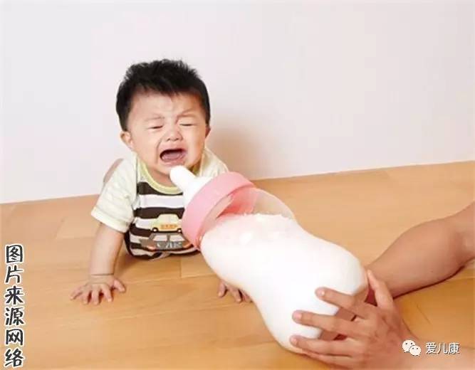 宝宝添加辅食后不肯喝奶了怎么办,宝宝添加辅食后不喝奶怎么办