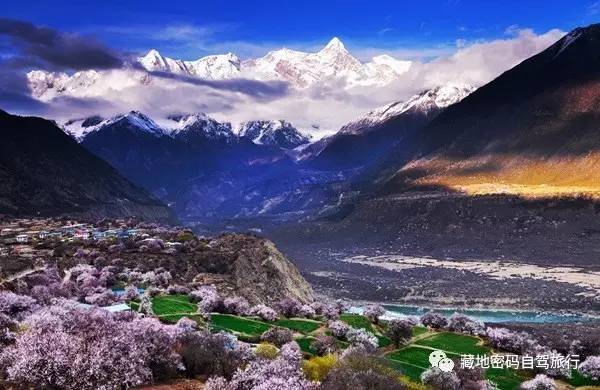 成都出发—川藏南线-北线-丹巴-色达五明佛学院-亚青寺-德格印经院-昌都-然乌湖-来古冰川-波密-林芝-拉萨经典十二日游