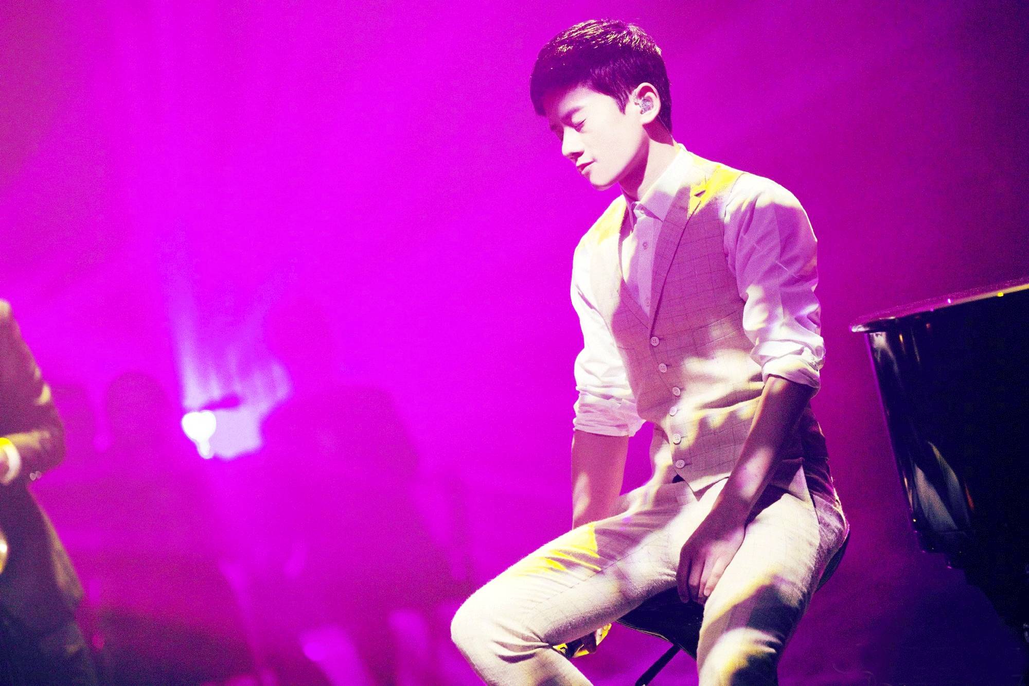 地球有史以来最猛烈的碰撞,地球最激烈的碰撞