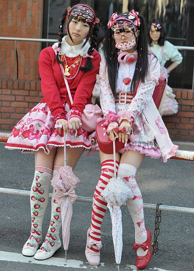 同事看到我就哈哈大笑,同事问我为什么对着屏幕发呆