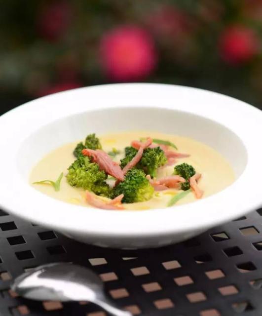 走起！天津恒隆广场春季新品攻略，给自己一个买买买的理由