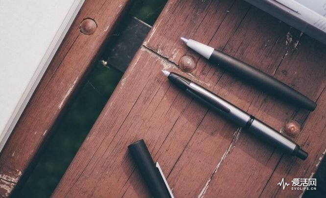 好用的墨水钢笔推荐,不刮纸不漏墨钢笔测评推荐