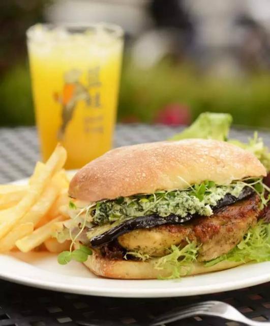 走起！天津恒隆广场春季新品攻略，给自己一个买买买的理由