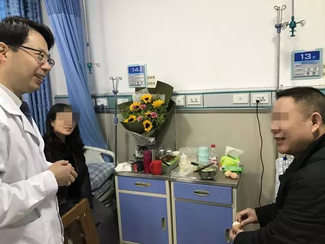 「神刀手！」某私企大佬头痛剧烈视力下降专家“不开颅”竟切除了脑瘤！